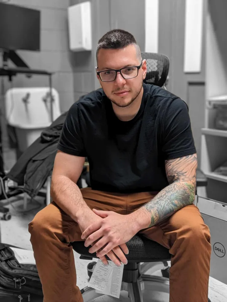 Daren, fondateur et analyste en cybersécurité chez CyberFamille